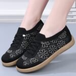 Daisy-Black