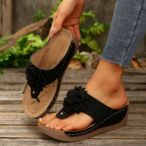 Tiara-Black