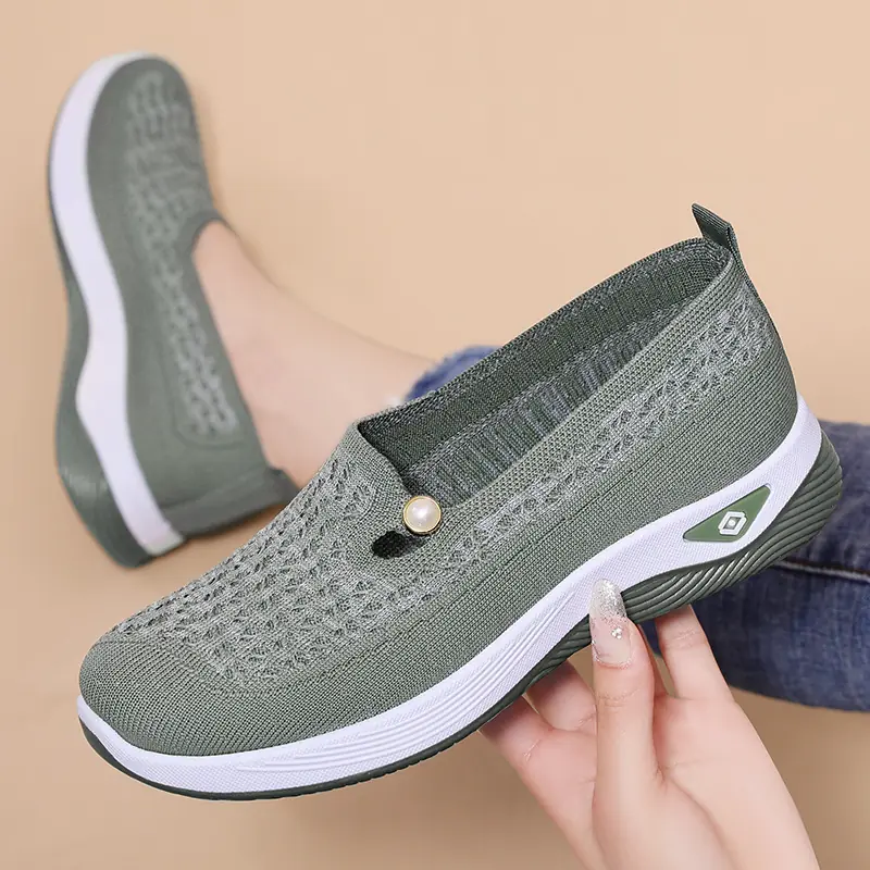 Pearl Walk-Green - Image 1