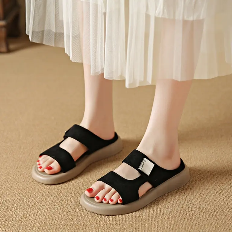 Avony-Black - Image 1