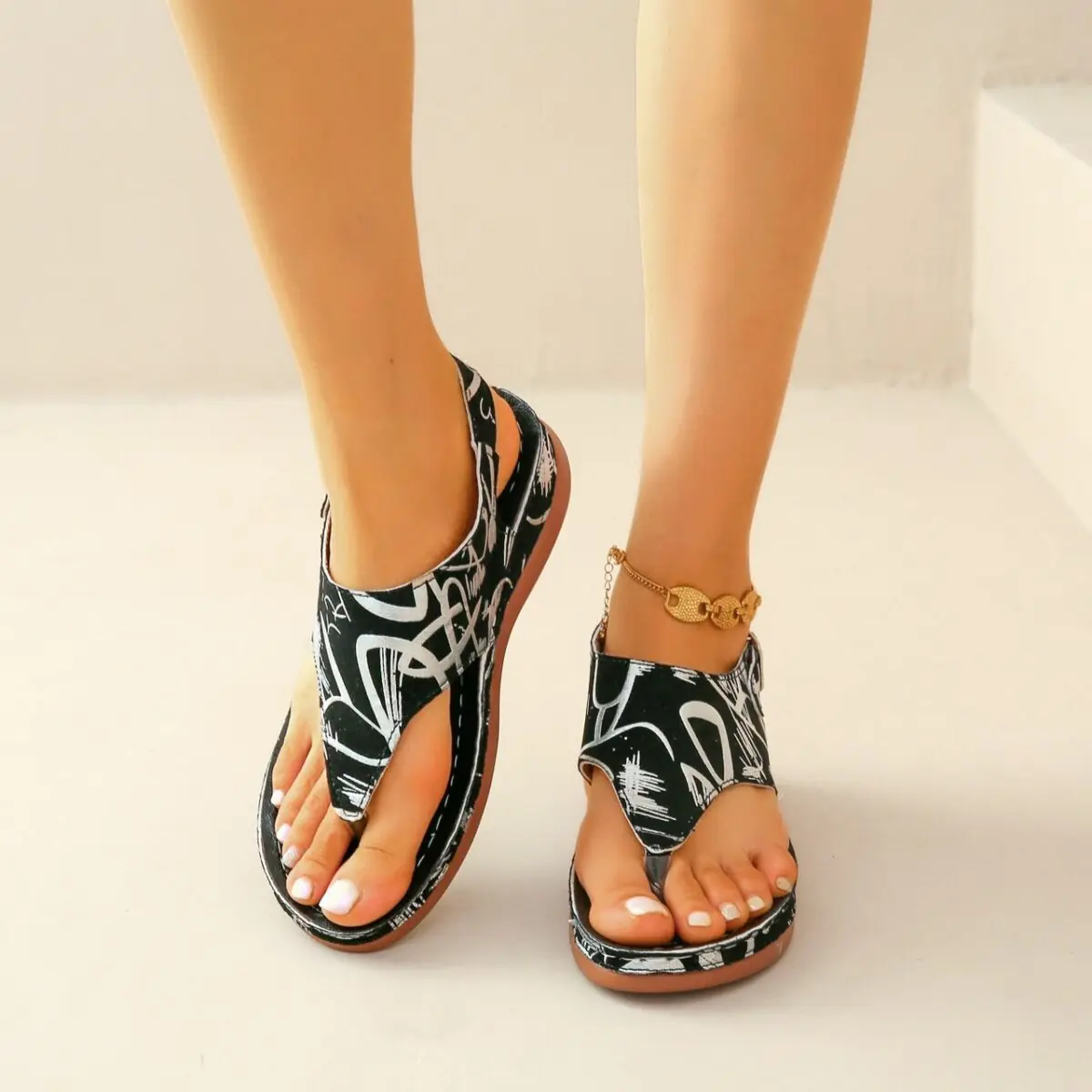 Artessa-Black Stripe - Image 1